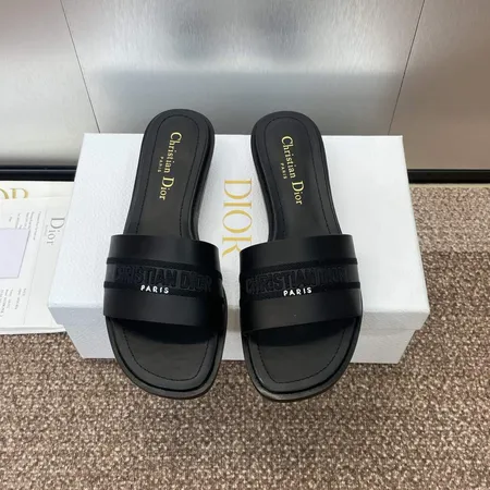 ディオール スリッパ