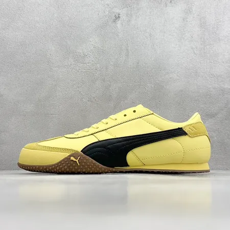 プーマ カジュアルシューズ