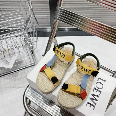 ロエベ サンダル