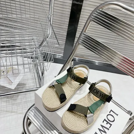 ロエベ サンダル