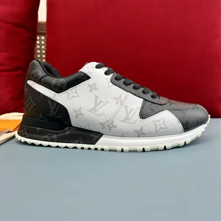 ルイヴィトン スニーカー