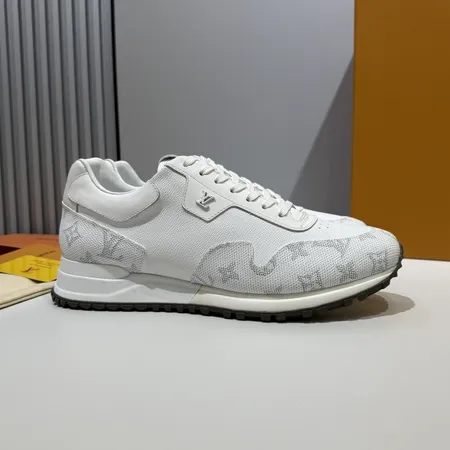 ルイヴィトン スニーカー