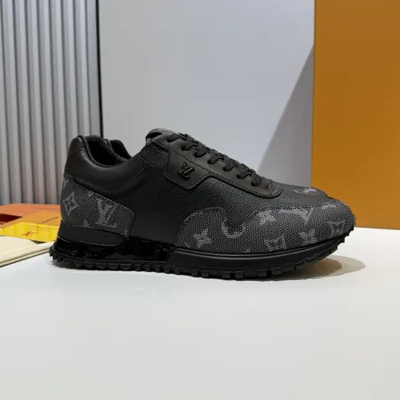 ルイヴィトン スニーカー