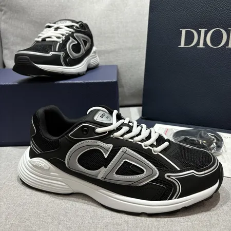 ディオール スニーカー