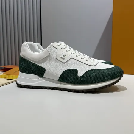 ルイヴィトン スニーカー