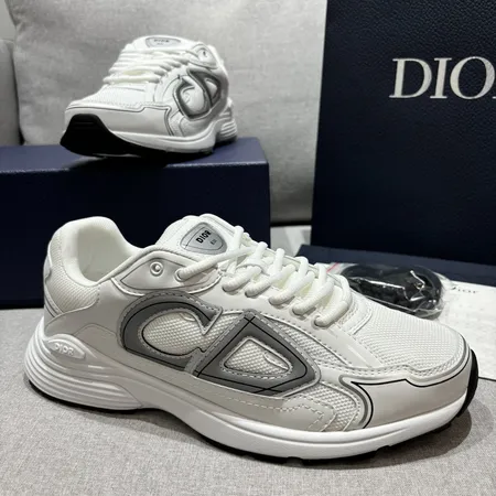 ディオール スニーカー