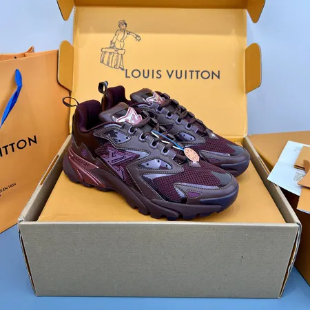 ルイヴィトン スニーカー