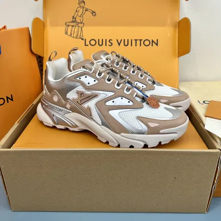 ルイヴィトン スニーカー