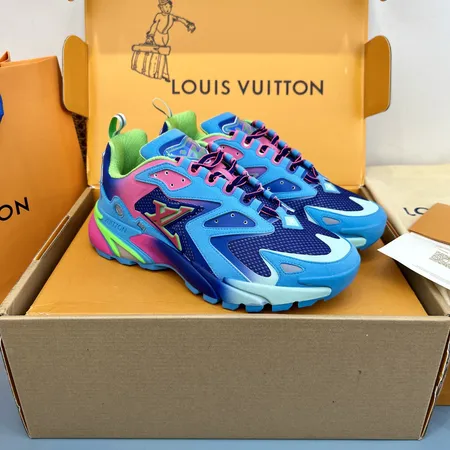 ルイヴィトン スニーカー