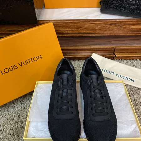 ルイヴィトン スニーカー