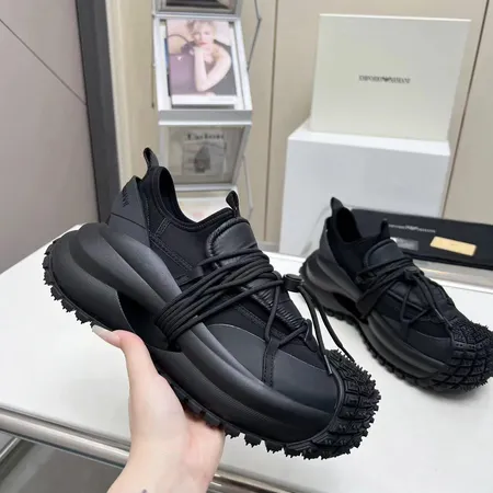 アルマーニ スニーカー