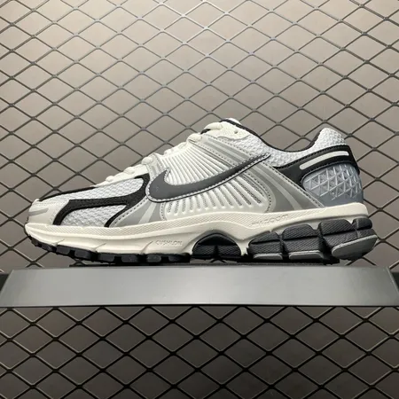 ナイキ スニーカー