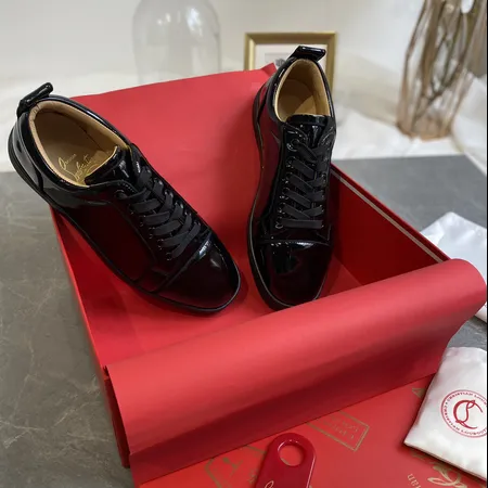 クリスチャン・ルブタン カジュアルシューズ