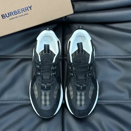 バーバリー ス スニーカー