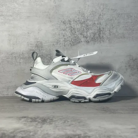 バレンシアガ スニーカー