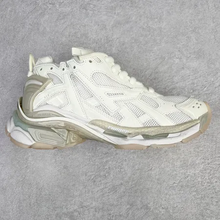 バレンシアガ スニーカー