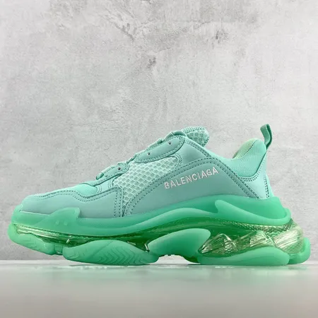 バレンシアガ スニーカー