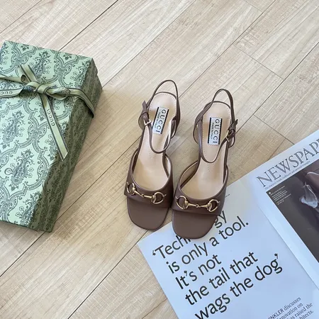 グッチ サンダル