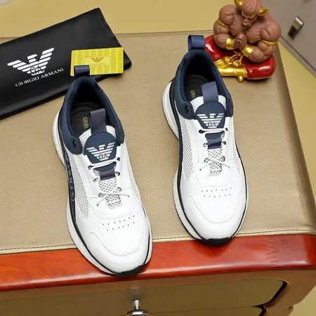 アルマーニ スニーカー
