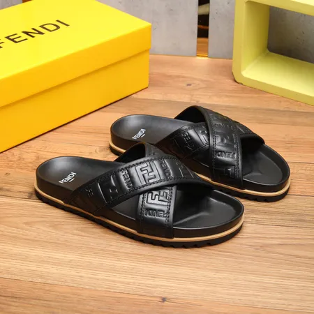 フェンディ スリッパ