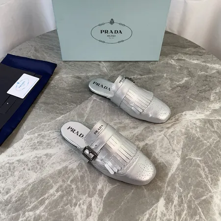 プラダ スリッパ