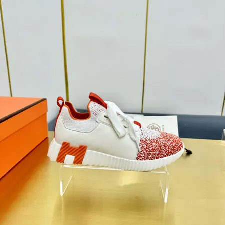 エルメス スニーカー