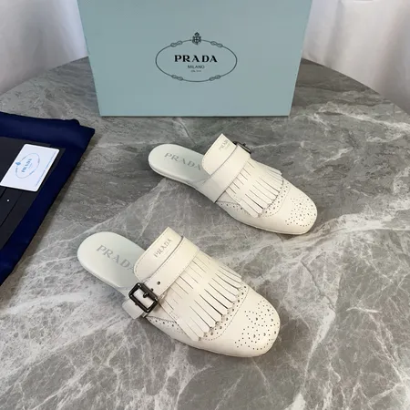 プラダ スリッパ
