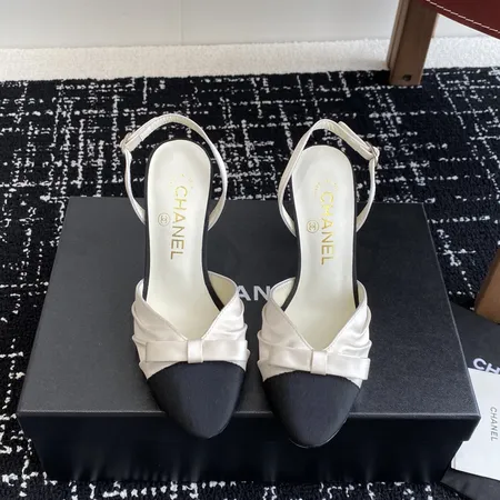 シャネル サンダル