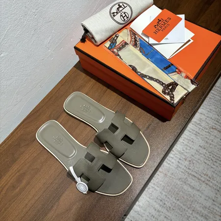 エルメス スリッパ