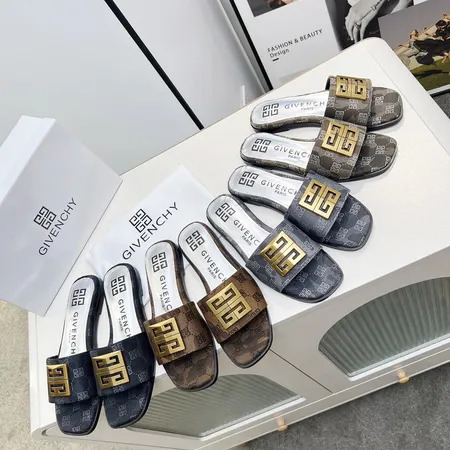 ジバンシィ スリッパ