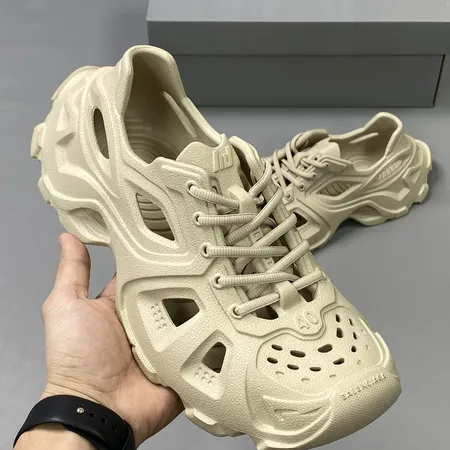 バレンシアガ サンダル