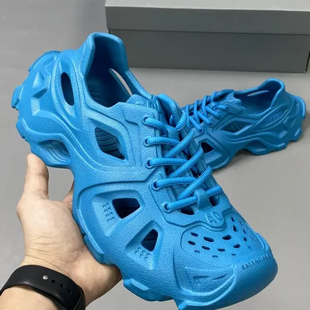 バレンシアガ サンダル