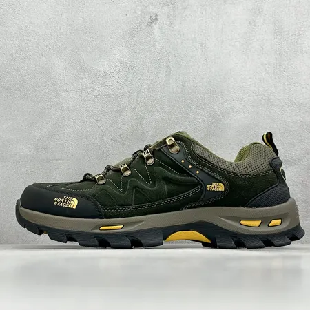 ノースフェイス スニーカー