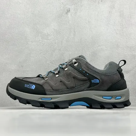 ノースフェイス スニーカー