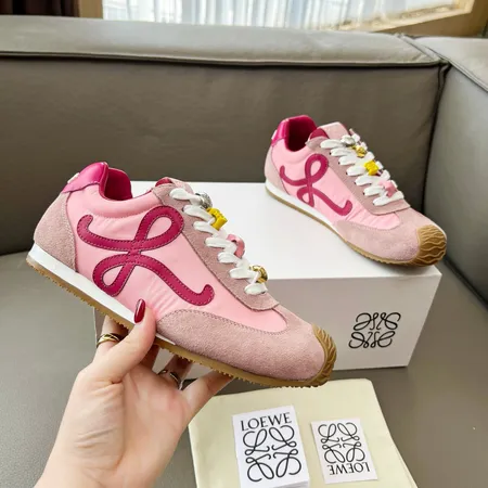 ロエベ カジュアルシューズ