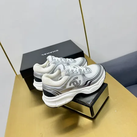 シャネル スニーカー