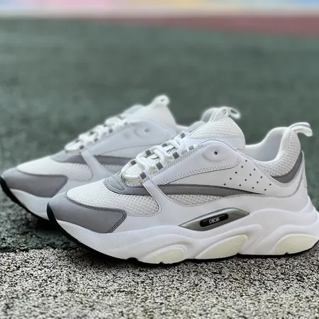 ディオール スニーカー