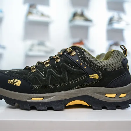 ノースフェイス スニーカー