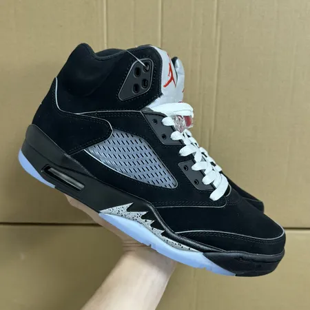 エアジョーダン カジュアルシューズ