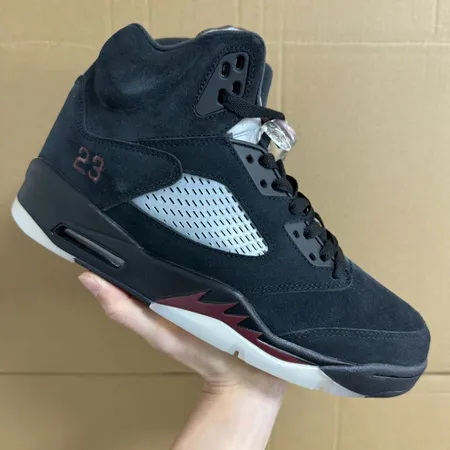 エアジョーダン カジュアルシューズ