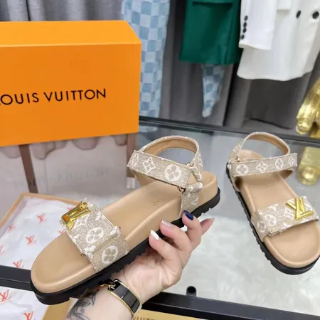 ルイヴィトン サンダル