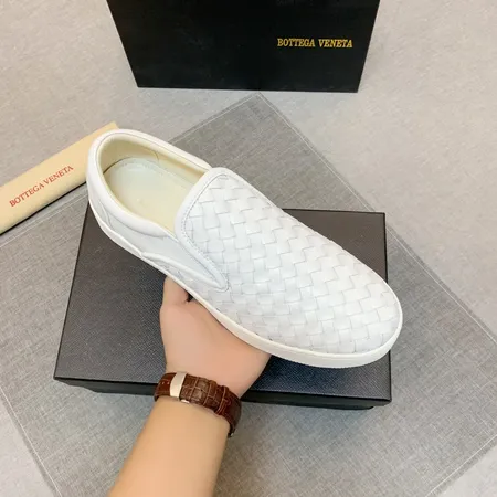 ボッテガ ヴェネタ カジュアルシューズ