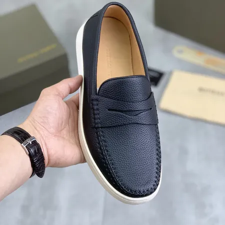 ボッテガ ヴェネタ カジュアルシューズ