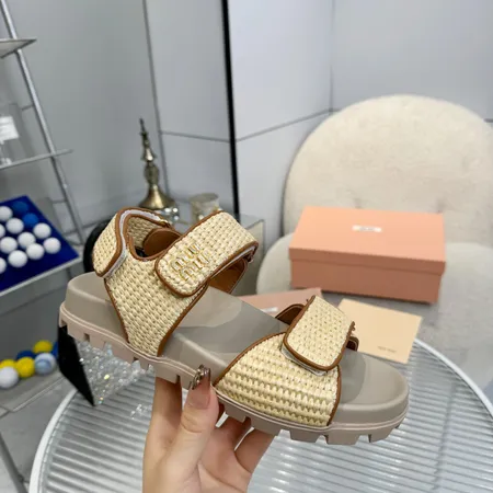 ミュウミュウ サンダル