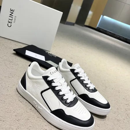 セリーヌ カジュアルシューズ