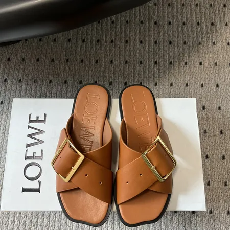 ロエベ スリッパ