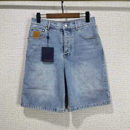 ルイヴィトン ショートパンツ