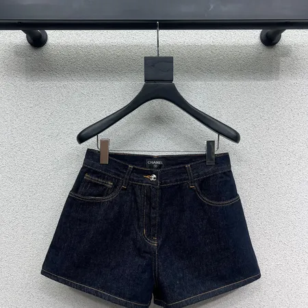 シャネル ショートパンツ