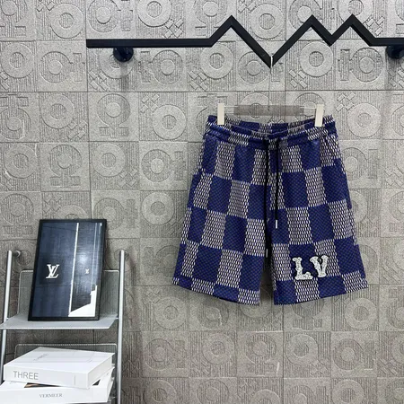 ルイヴィトン ショートパンツ