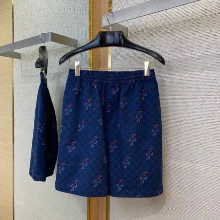 グッチ ショートパンツ